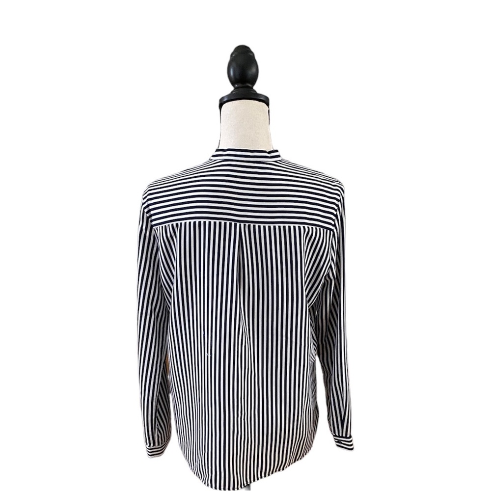 NWOT Tied Collar Long Sleeve Striped Blouse - Picture 2 of 2